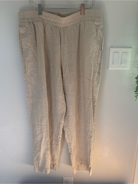 Old Navy Pants - Old Navy Straight Leg Pants in Light Beige Size Large